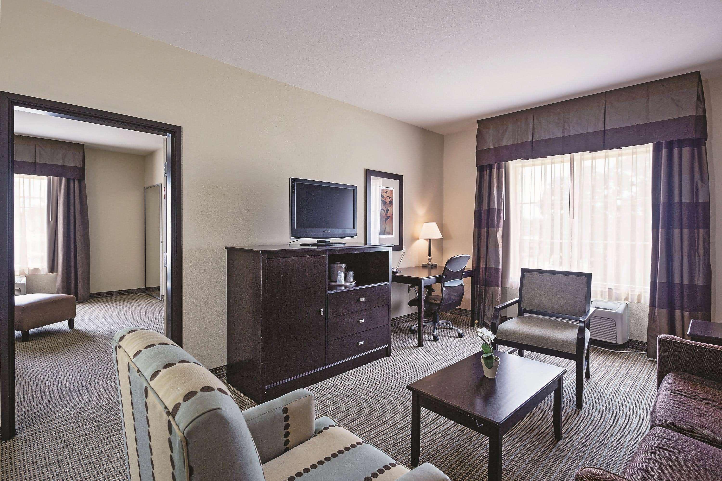 La Quinta By Wyndham Dfw Airport West - Euless Hotel Екстериор снимка