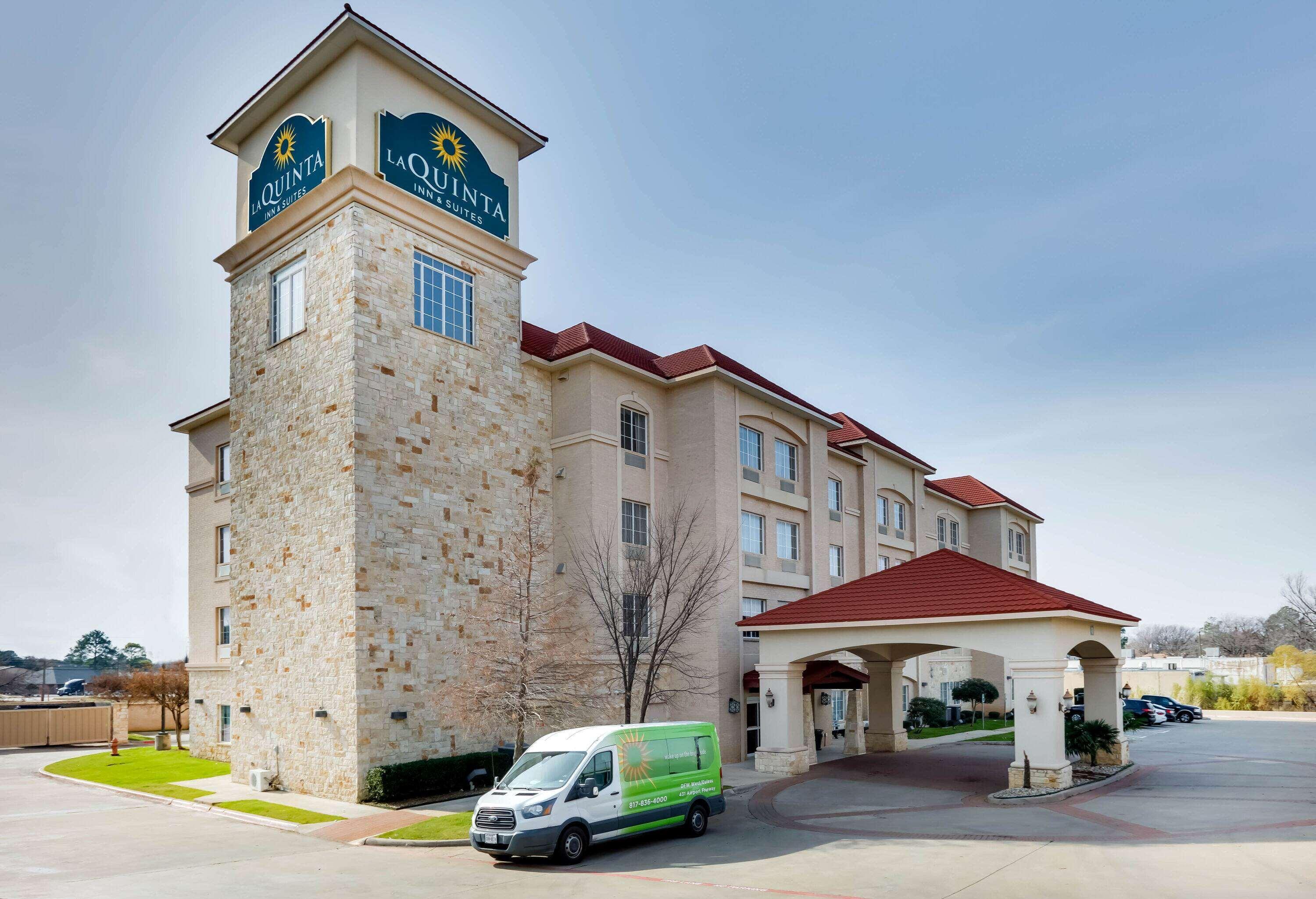 La Quinta By Wyndham Dfw Airport West - Euless Hotel Екстериор снимка