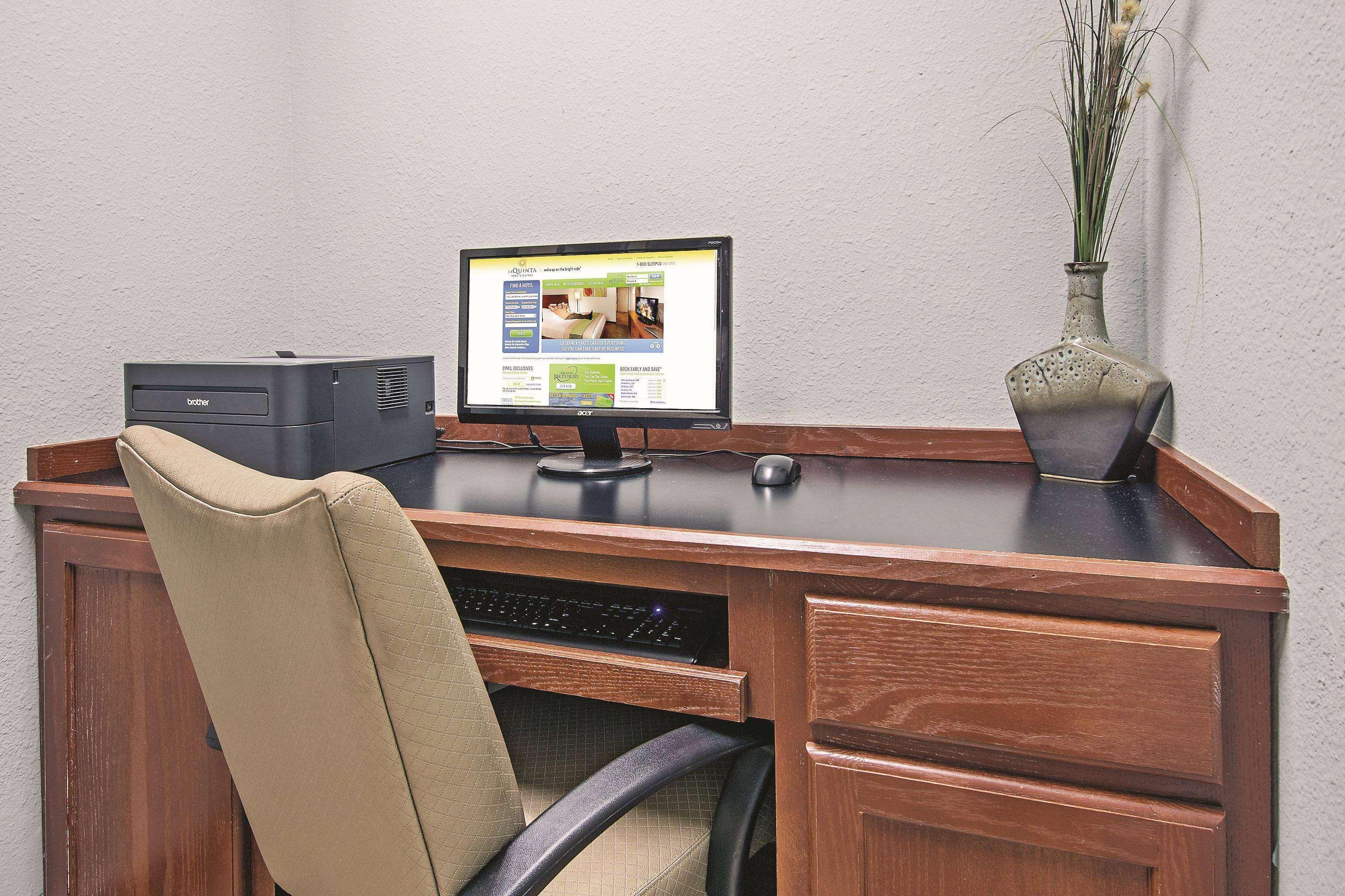 La Quinta By Wyndham Dfw Airport West - Euless Hotel Екстериор снимка
