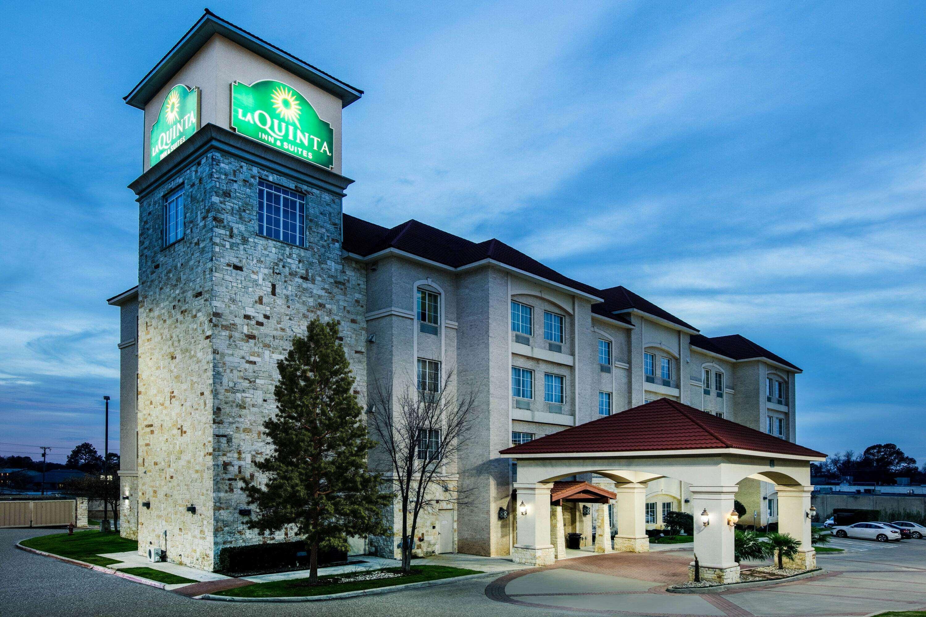 La Quinta By Wyndham Dfw Airport West - Euless Hotel Екстериор снимка